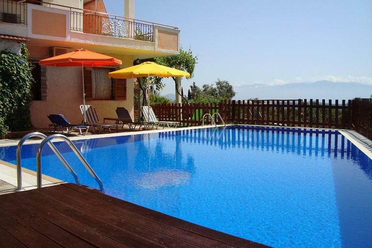 Villa'S Ground Floor Apartment With 60 Qm Swimming Pool Agios Christoforos  Dış mekan fotoğraf